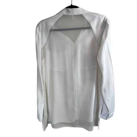 Silence & Noise Long Sleeve Sheer High Low Blouse. White. Size Small - Picture 9 of 15
